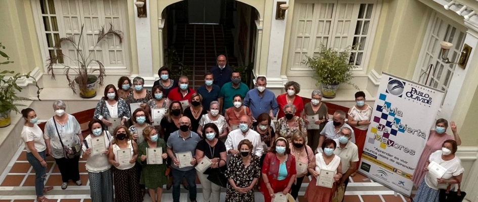 Aula Mayores Clausura